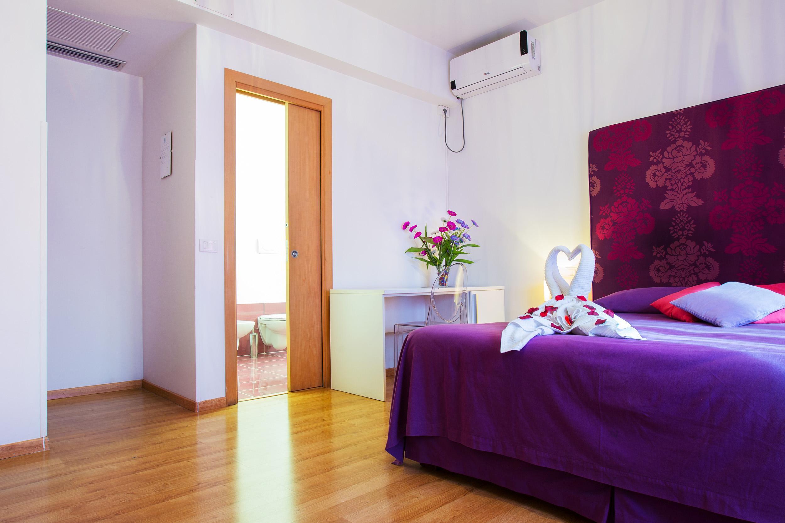 Guest House Emily Suites Сорренто Екстер'єр фото